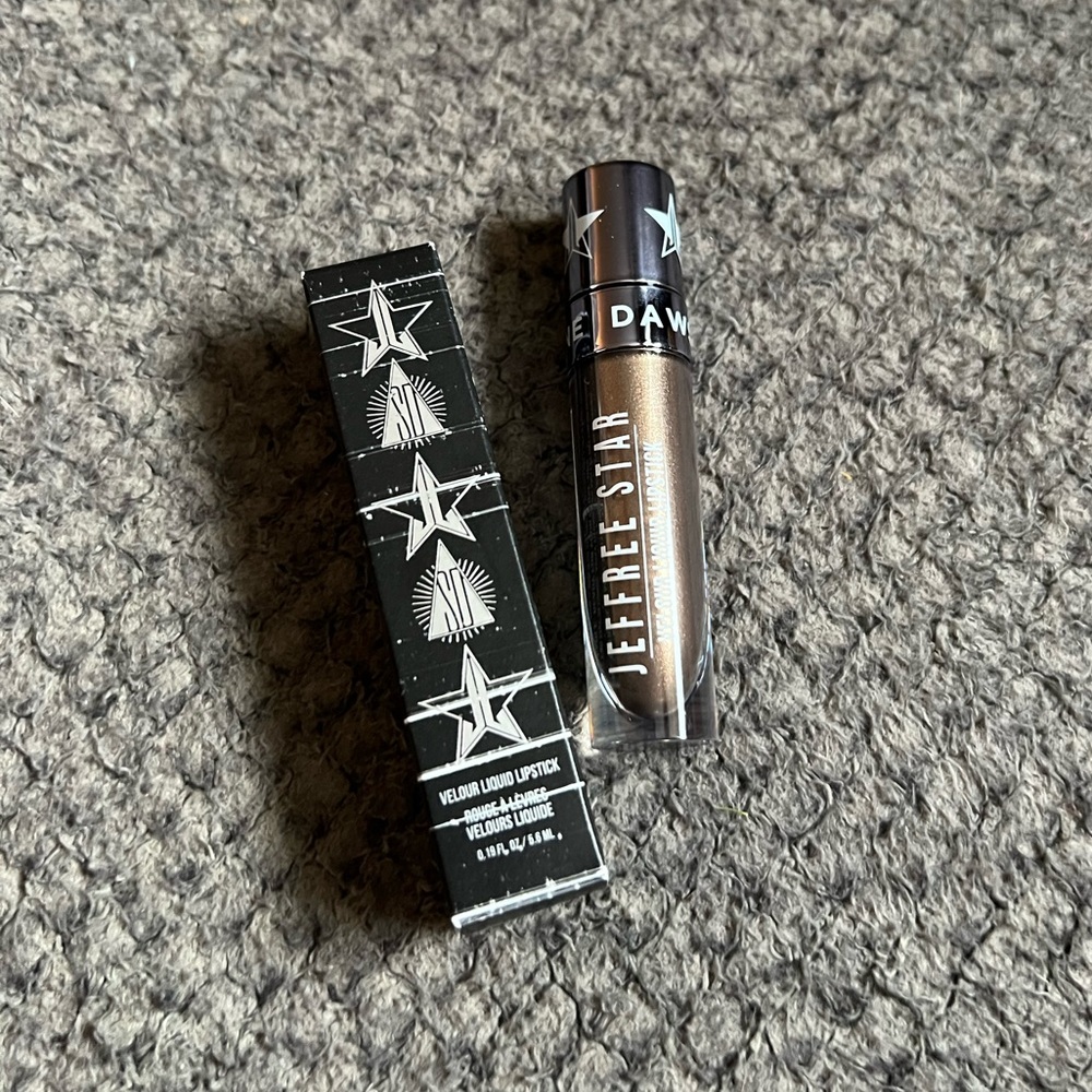 Jeffree star X Shane Dawson velour liquid lipstick